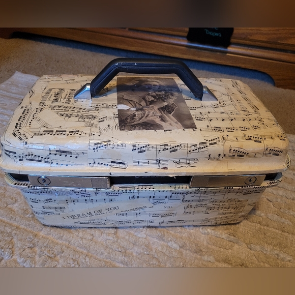 Samsonite Music Train Case - Picture 2 of 5